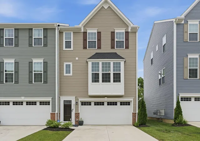 Homes for sale in Reynoldsburg, OH | 6831 Henley Dr, Reynoldsburg, OH 43068 | MLS# 226022181