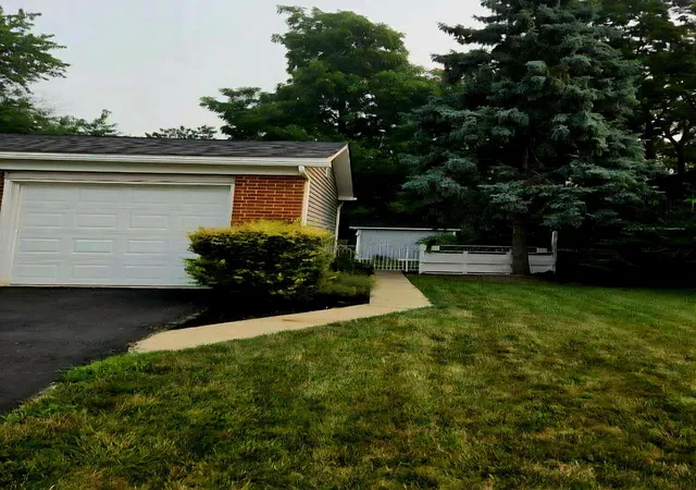 Photo 3 of Single family home for sale at 3108 Thomas Ave, Grove City, OH 43123 | MLS# 226023334 | Listing updated on 2026-09-11
