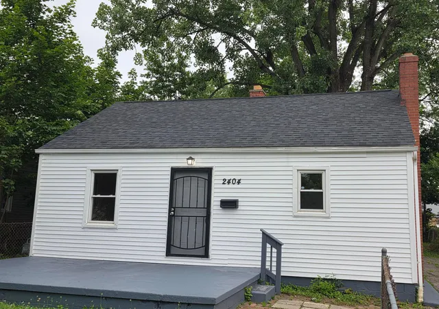 Photo 1 of Single family home for sale at 2404 Bancroft St, Columbus, OH 43211 | MLS# 226022326 | Listing updated on 2026-09-21