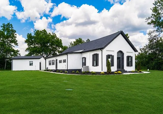 1st image of 3351 Georgesville Wrightsville Rd, Grove City, OH 43123 | MLS# 226022192