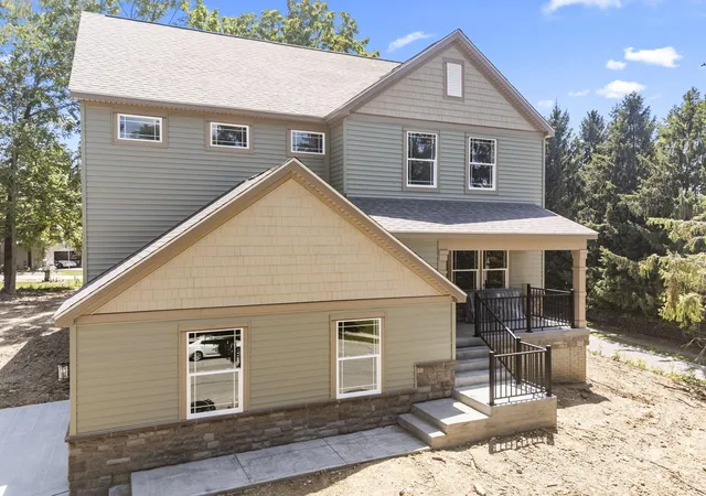 1st image of 1800 Whispering Pines Ln, Bellefontaine, OH 43311 | MLS# 226022588