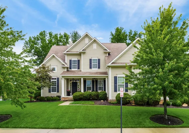 Homes for sale in New Albany, OH | 3005 Highland Woods Blvd, New Albany, OH 43054 | MLS# 226022240