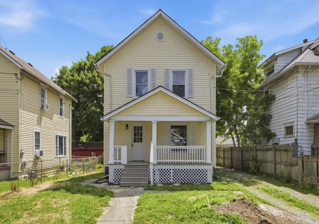 1st image of 738 Windsor St, Marion, OH 43302 | MLS# 226022265