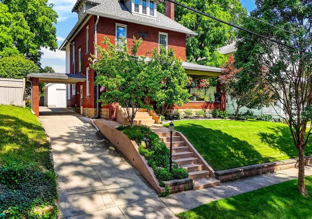 5th image of 45 N Trine St, Canal Winchester, OH 43110 | MLS# 226025701