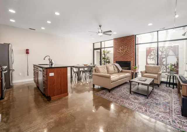 Photo 3 of Condo for sale at 742 N Pearl St, Columbus, OH 43215 | MLS# 226025543 | Listing updated on 2026-09-18