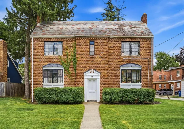 Homes for sale in Columbus, OH | 1756 Wyandotte Rd, Columbus, OH 43212 | MLS# 226024495