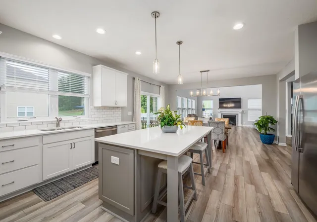 Photo 4 of Single family home for sale at 8836 Glacier Pointe Dr, Plain City, OH 43064 | MLS# 226022306 | Listing updated on 2026-10-01