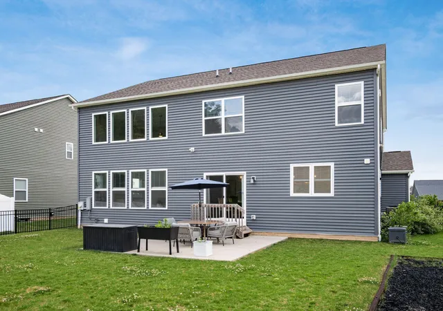 32nd image of 8836 Glacier Pointe Dr, Plain City, OH 43064 | MLS# 226022306