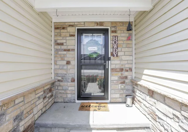 Homes for sale in Marysville, OH | 2249 Mcclouds Sq, Marysville, OH 43040 | MLS# 226022310