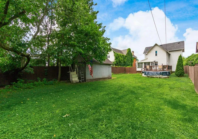 Homes for sale in Newark, OH | 112 Dewey Ave, Newark, OH 43055 | MLS# 226022699