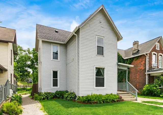 Homes for sale in Newark, OH | 112 Dewey Ave, Newark, OH 43055 | MLS# 226022699