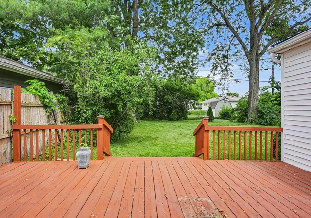 Photo 3 of Single family home for sale at 712 Meadow Dr, Newark, OH 43055 | MLS# 226022426 | Listing updated on 2026-07-29
