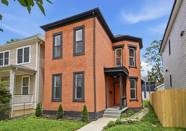 1st image of 172 N 21st St, Columbus, OH 43203 | MLS# 226022370