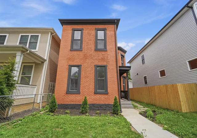 2nd image of 172 N 21st St, Columbus, OH 43203 | MLS# 226022370