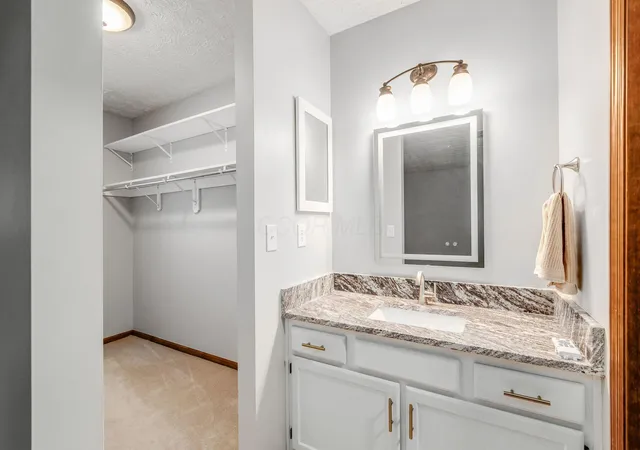 Homes for sale in Dublin, OH | 5841 Elmbridge Ln #27-4, Dublin, OH 43016 | MLS# 226022441