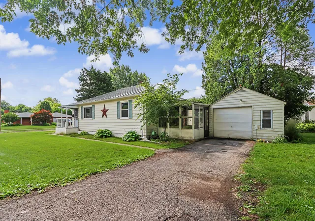 Homes for sale in Bucyrus, OH | 1103 Rogers St, Bucyrus, OH 44820 | MLS# 226022477