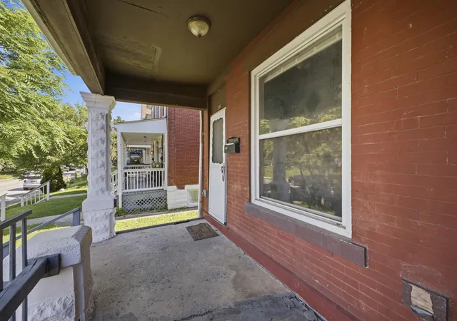 Homes for sale in Columbus, OH | 384-386 N Garfield Ave, Columbus, OH 43203 | MLS# 226022397