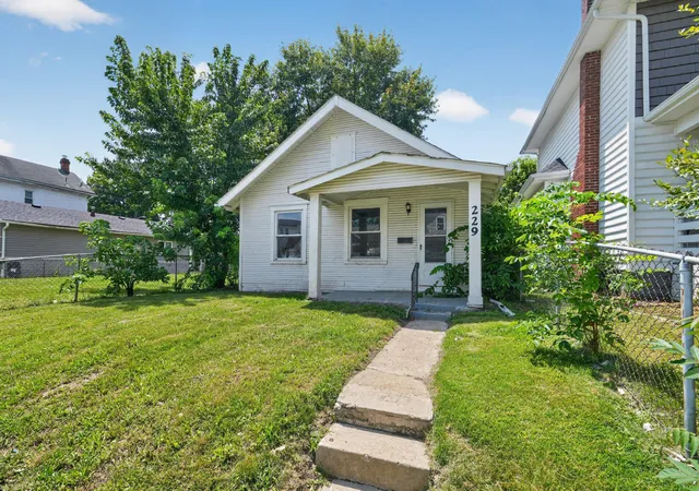 1st image of 229 S Eureka Ave, Columbus, OH 43204 | MLS# 226024561