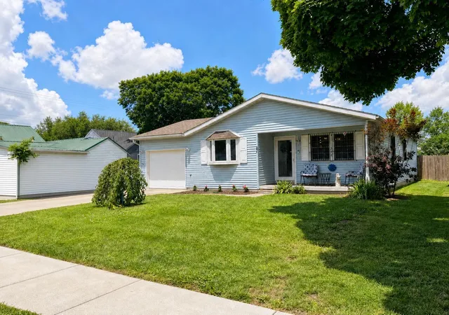 Homes for sale in Circleville, OH | 204 Cedar Heights Rd, Circleville, OH 43113 | MLS# 226023064