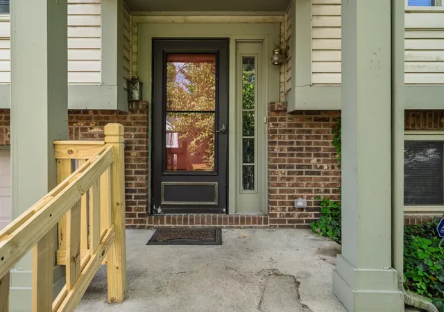 Photo 2 of Single family home for sale at 3736 Dolomite Dr, Columbus, OH 43230 | MLS# 226022624 | Listing updated on 2026-08-17