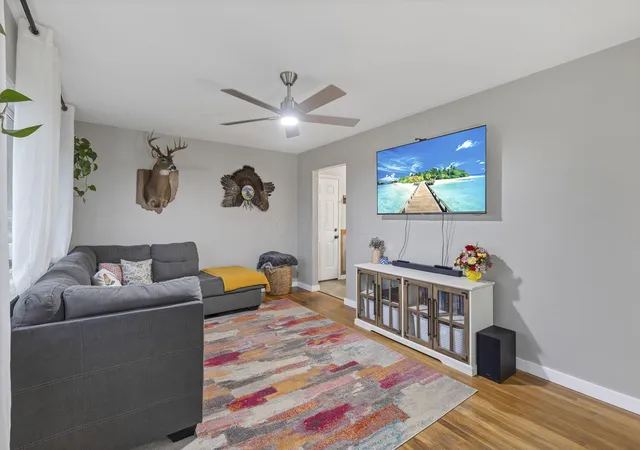 Photo 4 of Single family home for sale at 1020 Georgia Rd, Circleville, OH 43113 | MLS# 226022471 | Listing updated on 2026-09-25