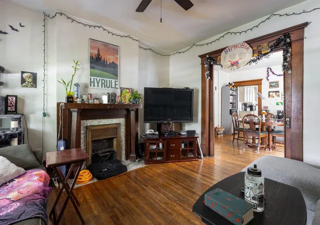 5th image of 2406-2408 Indianola Ave, Columbus, OH 43202 | MLS# 226022609