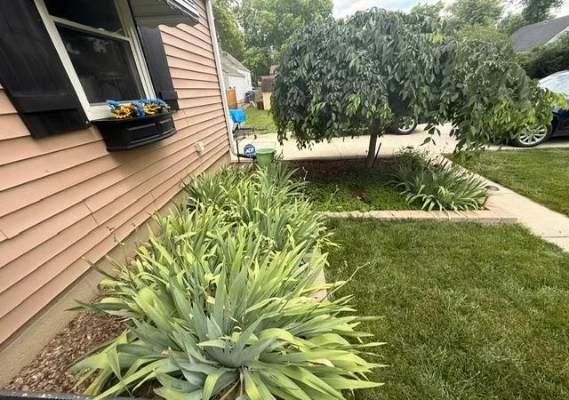Photo 4 of Single family home for sale at 372 E Lincoln Ave, Columbus, OH 43214 | MLS# 226022485 | Listing updated on 2026-09-02