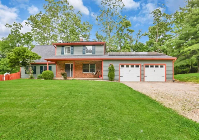 2nd image of 2625 Fawn Ln, Zanesville, OH 43701 | MLS# 226022724