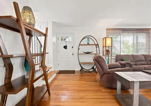 Photo 3 of Single family home for sale at 99 S Brinker Ave, Columbus, OH 43204 | MLS# 226022520 | Listing updated on 2026-09-17