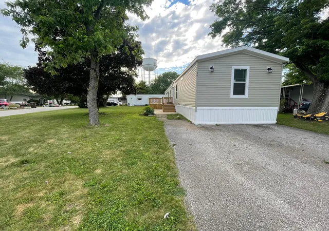 Homes for sale in South Bloomfield, OH | 39 Amber Cove, South Bloomfield, OH 43103 | MLS# 226022510