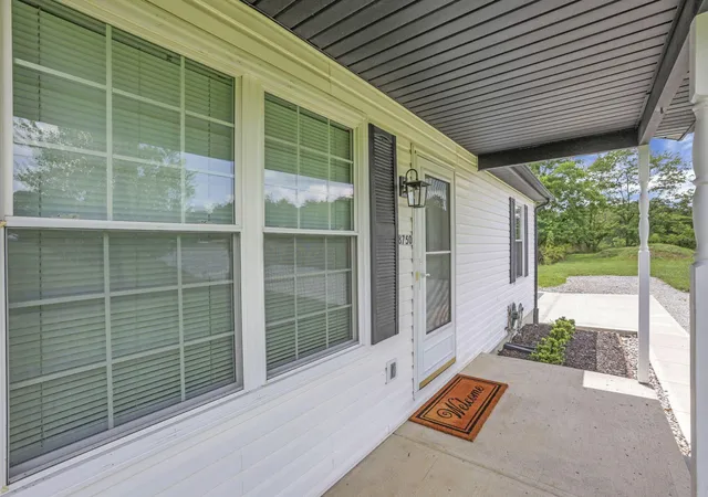 Homes for sale in Logan, OH | 18750 Griffith Rd, Logan, OH 43138 | MLS# 226022727