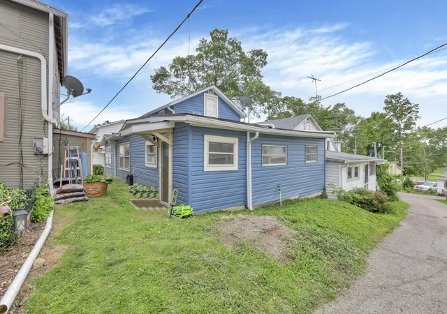 3rd image of 8 1St St, Lancaster, OH 43130 | MLS# 226022959