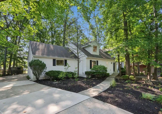 3rd image of 730 Mohican Wy, Westerville, OH 43081 | MLS# 226022529