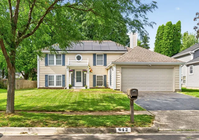 1st image of 642 Lawson Dr, Westerville, OH 43081 | MLS# 226022557