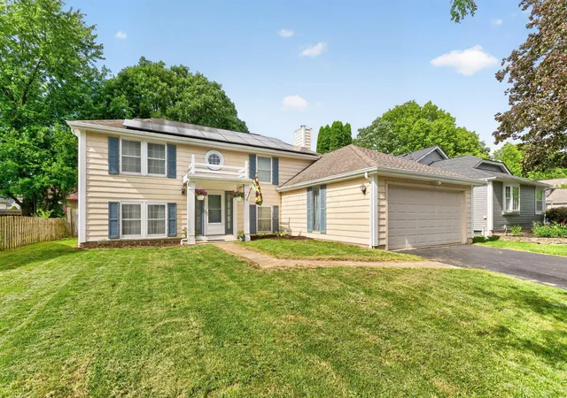 2nd image of 642 Lawson Dr, Westerville, OH 43081 | MLS# 226022557
