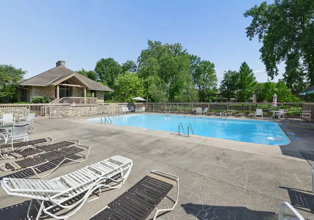 Homes for sale in Columbus, OH | 6164 Stornoway Dr S #6164, Columbus, OH 43213 | MLS# 226022743