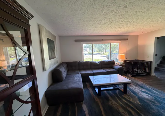 Photo 3 of Single family home for sale at 655 Falls Pl, Reynoldsburg, OH 43068 | MLS# 226022982 | Listing updated on 2026-08-02