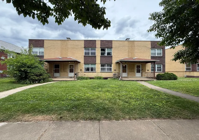 1st image of 900 Northwest Blvd #900-906, Columbus, OH 43212 | MLS# 226024117