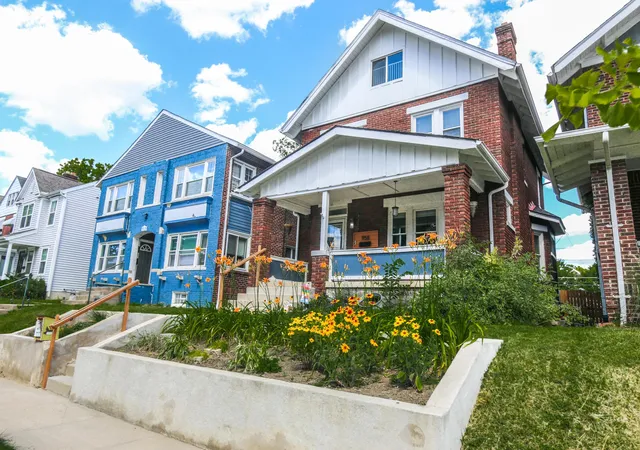 Photo 3 of Single family home for sale at 958 S Ohio Ave, Columbus, OH 43206 | MLS# 226022979 | Listing updated on 2026-08-24
