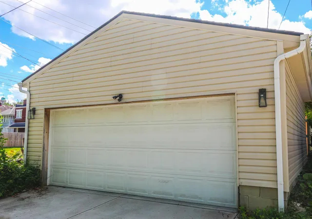 Photo 56 of Single family home for sale at 958 S Ohio Ave, Columbus, OH 43206 | MLS# 226022979 | Listing updated on 2026-10-07