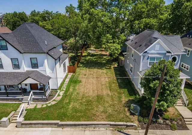 3rd image of 200 N 22Nd St, Columbus, OH 43203 | MLS# 226022710