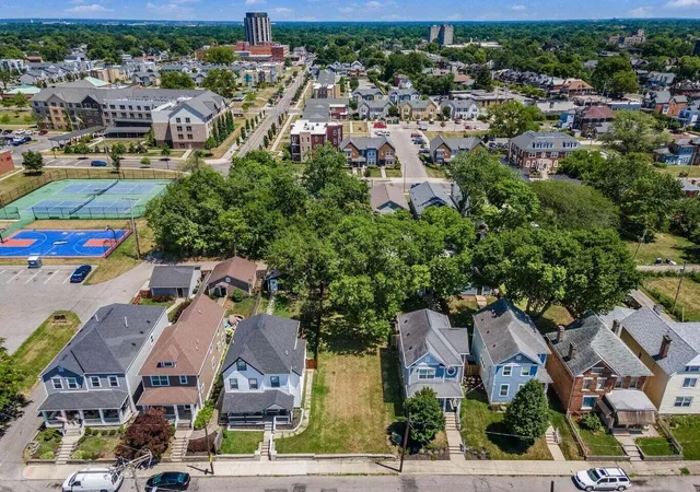 4th image of 200 N 22Nd St, Columbus, OH 43203 | MLS# 226022710