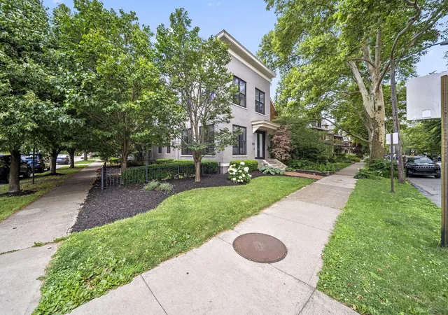 Photo 2 of Condo for sale at 1000 Neil Ave, Columbus, OH 43201 | MLS# 226022651 | Listing updated on 2026-08-27