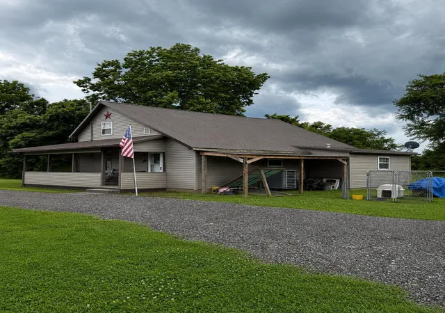 4th image of 42 Wetmoore Rd, Lucasville, OH 45648 | MLS# 226022671