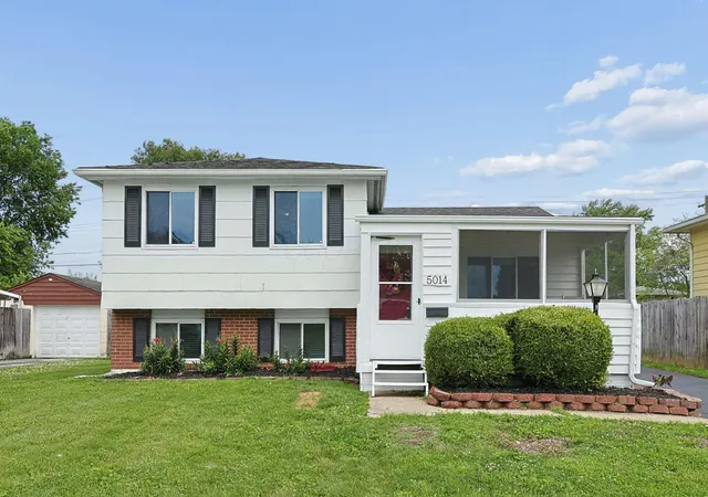 Photo 3 of Single family home for sale at 5014 Norcrest Dr, Columbus, OH 43232 | MLS# 226022723 | Listing updated on 2026-09-11