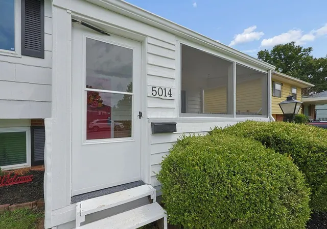 Photo 2 of Single family home for sale at 5014 Norcrest Dr, Columbus, OH 43232 | MLS# 226022723 | Listing updated on 2026-09-11