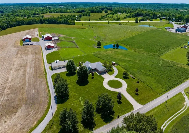 5th image of 0 Township Amish Ridge Rd, Somerset, OH 43783 | MLS# 226022679