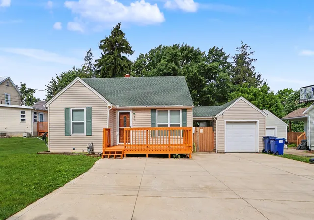 Homes for sale in Shelby, OH | 21 Jennings Ct, Shelby, OH 44875 | MLS# 226022701