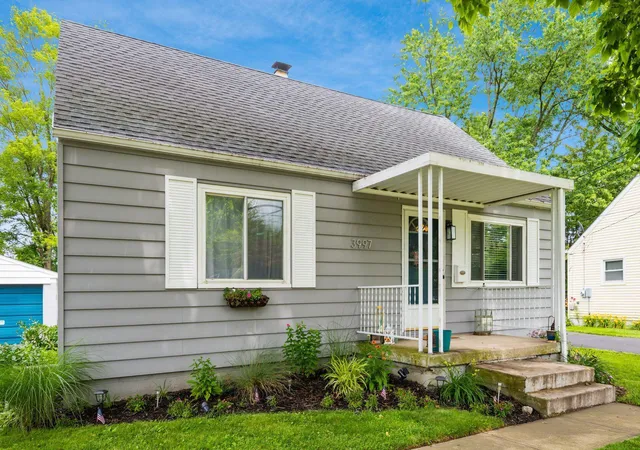 Homes for sale in Hilliard, OH | 3997 Linda Rd, Hilliard, OH 43026 | MLS# 226022695