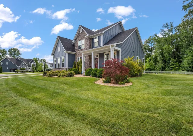 Homes for sale in Blacklick, OH | 8310 Woodland Creek Ct, Blacklick, OH 43004 | MLS# 226022831